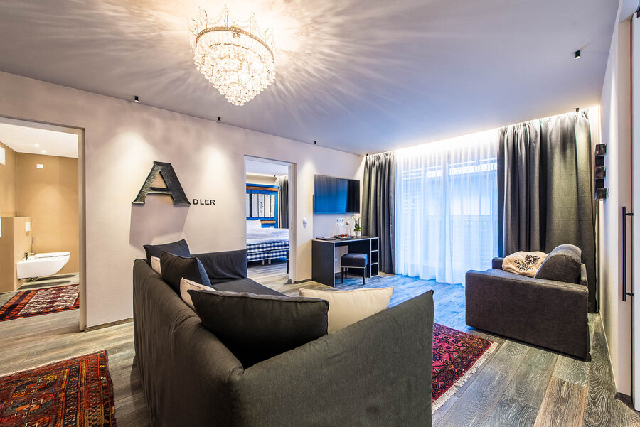 Suite Hotel Adler a Villabassa Dolomiti