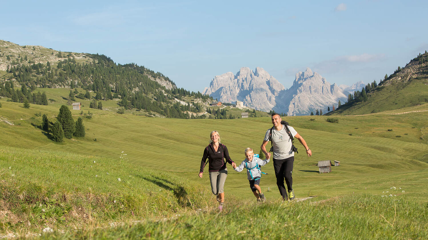 Wandern Dolomiten Drei Zinnen Hotel Adler